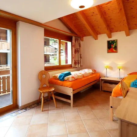 Dominic B Зас-Фе